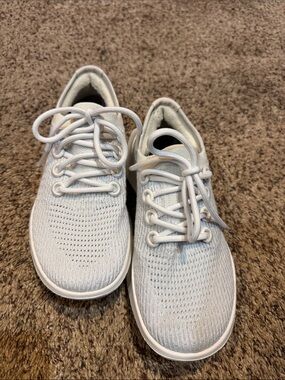 All birds white Knit Lace-Up Sneakers